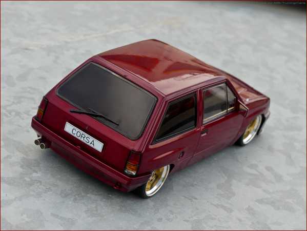 1:18 Opel Corsa A Sprint SR 1983 DunkelRot = inkl OVP